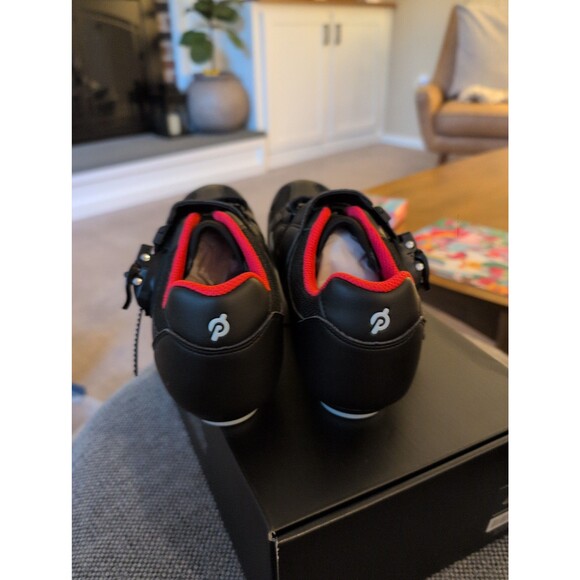 Perfect Peloton cycling shoes with look delta cleats and box EU 40 US women's 9 - Picture 4 of 7